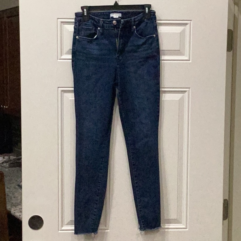 Preowned Good American Denim Jeans Blue Skinny Leg Size 8/29 (Item#P014)